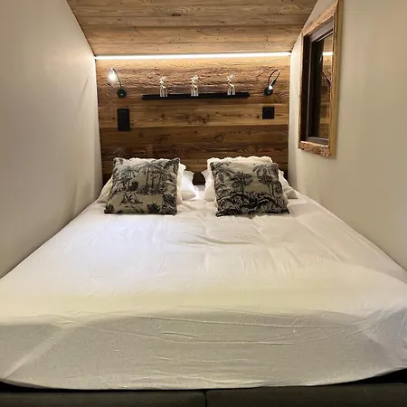 Cosy Duplex דירה *