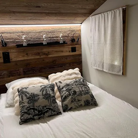 Cosy Duplex דירה לה גראן-בורנו